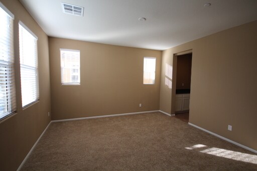 Building Photo - 3204 Del Terra Ave
