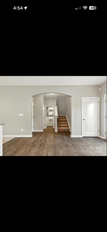 Building Photo - 940 Von Buren Blvd