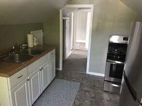 Building Photo - 1253 Granger Ave