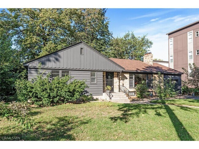 Building Photo - 191 Otis Avenue