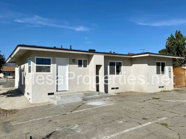Building Photo - 890 Indian Hill Blvd