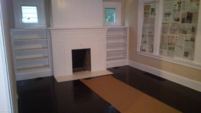 Building Photo - 16333 Greyton Rd
