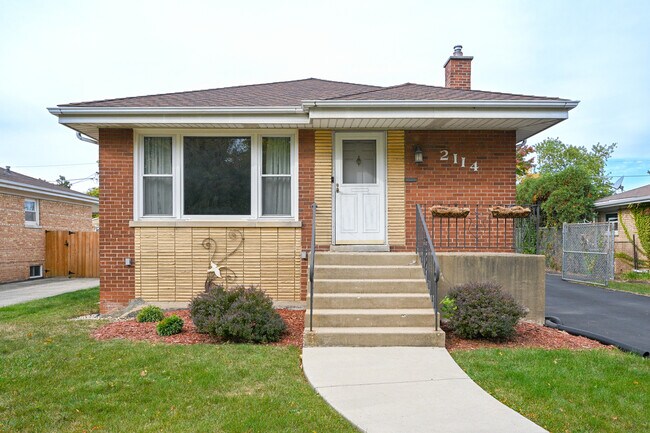 Foto del edificio - 2114 Calvin Ave