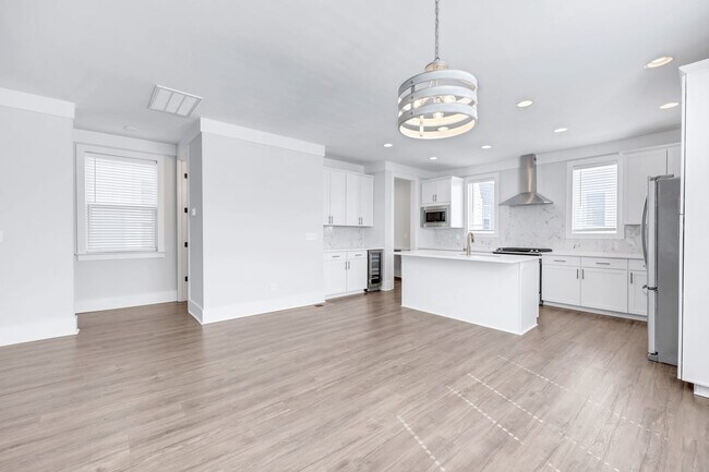 Foto del edificio - 232 Founders Ln