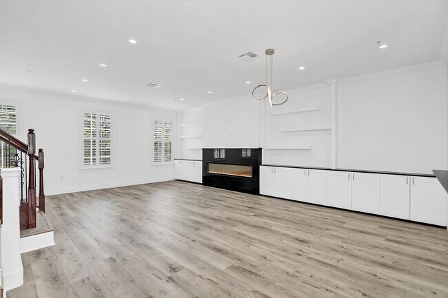 Foto del edificio - 1579 Chatfield Pl