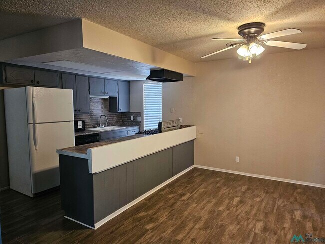 Foto del edificio - 1504 Layton Ct