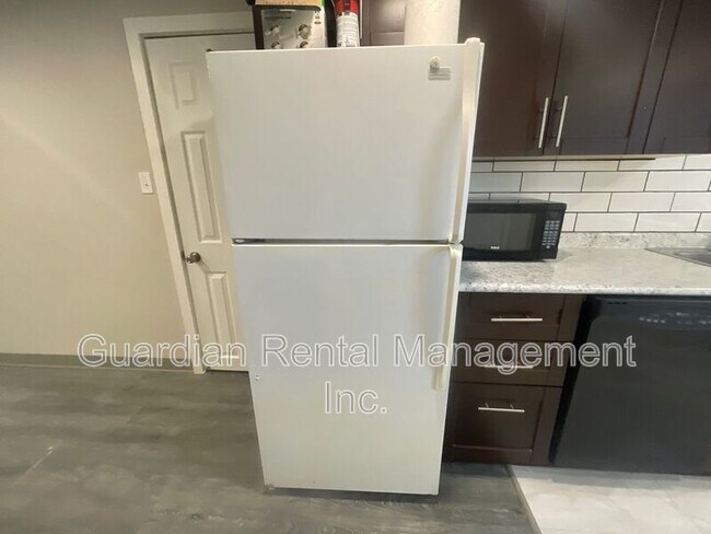 Photo du bâtiment - 105 Algoma St N