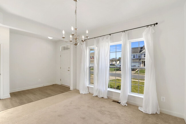 Foto del edificio - 30 Jeanette Ct