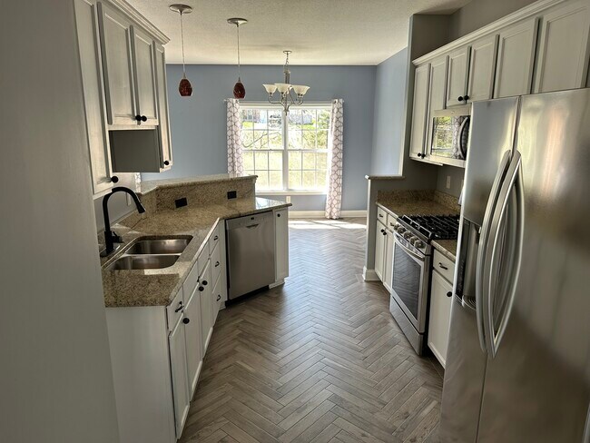 Foto del edificio - 4923 Briar Rock Ln