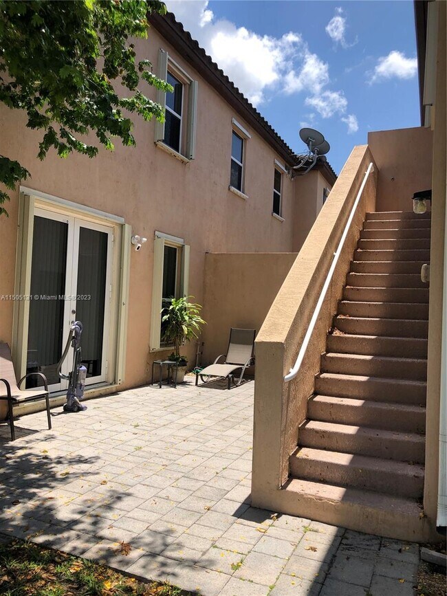 Foto del edificio - 17001 SW 94th Terrace