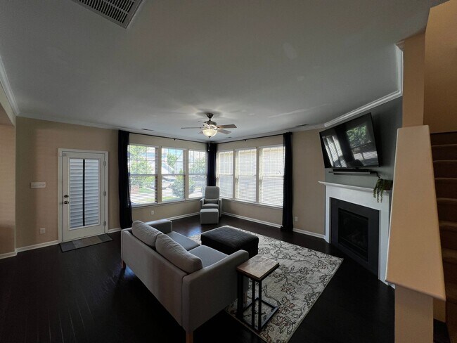 Foto del edificio - 3251 Leighton Blvd