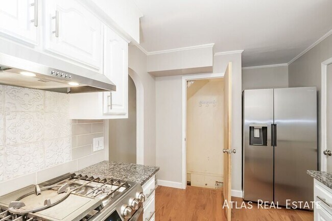 Foto del edificio - 4631 W 62nd Terrace