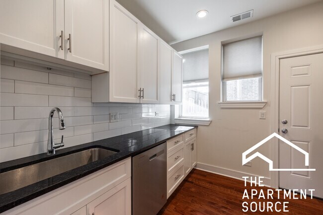 Foto del edificio - 1159 W Lunt Ave