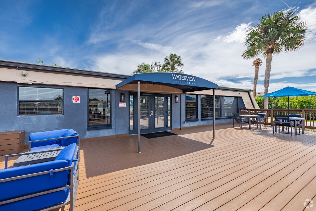 Leasing Office and Clubhouse - Waterview at Rocky Point Apartments