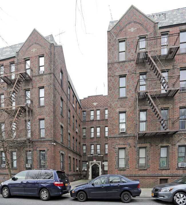 Foto del edificio - 8604 96th St