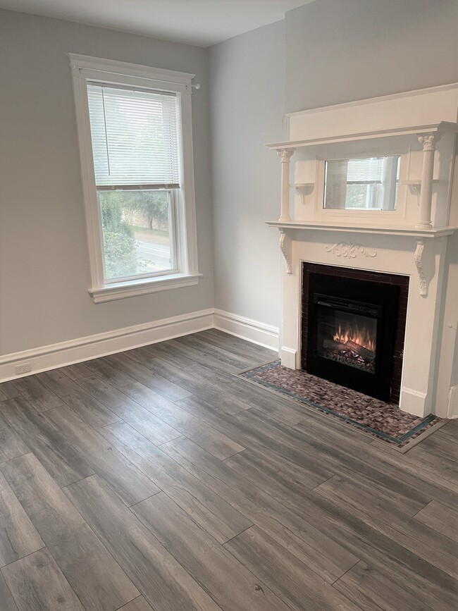 Bedroom fireplace - 4275 Russell Blvd