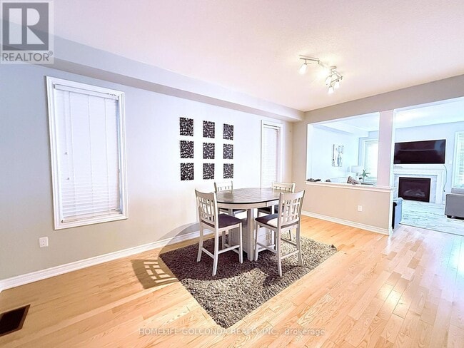 Building Photo - 24 Applegate Dr