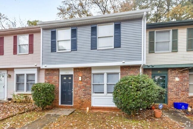 Building Photo - 1703 Napa Valley Ct SE