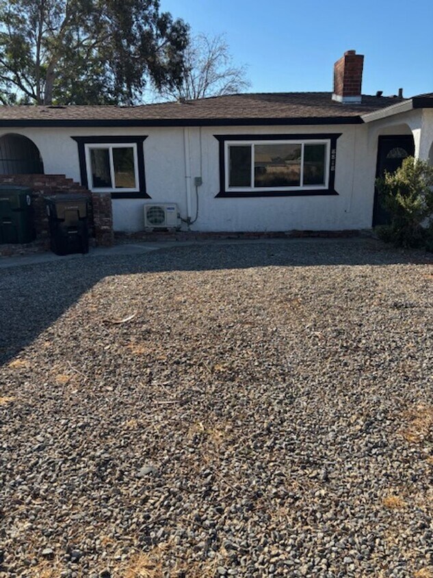 Foto principal - 8818 56th St