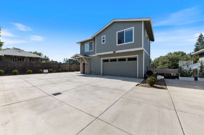 Foto del edificio - Recently Built 1 Bedroom, 1 Bathroom Home