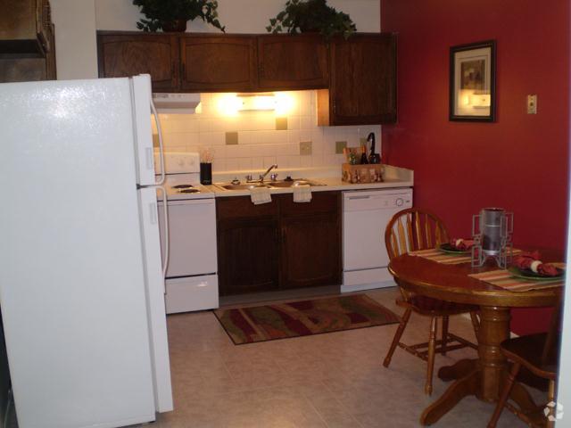 River Place Apartments - Brown Deer, WI | Apartments.com