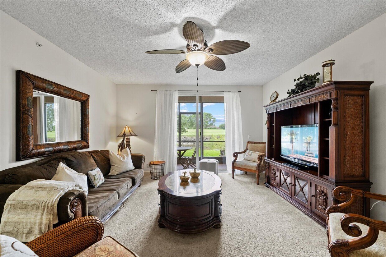 11720 St Andrews Place St Unit 105, Wellington, FL 33414 Condo for