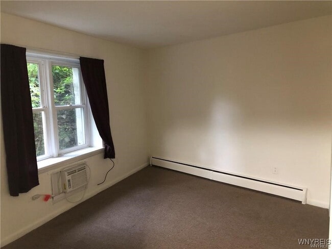 Foto del edificio - 42 E Spring St