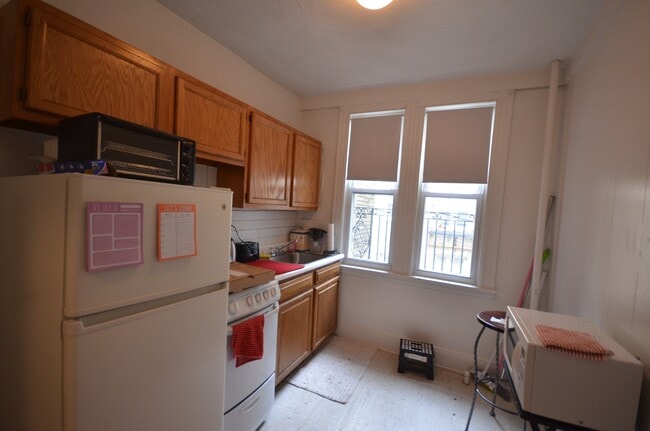 Building Photo - 1637 Commonwealth Ave