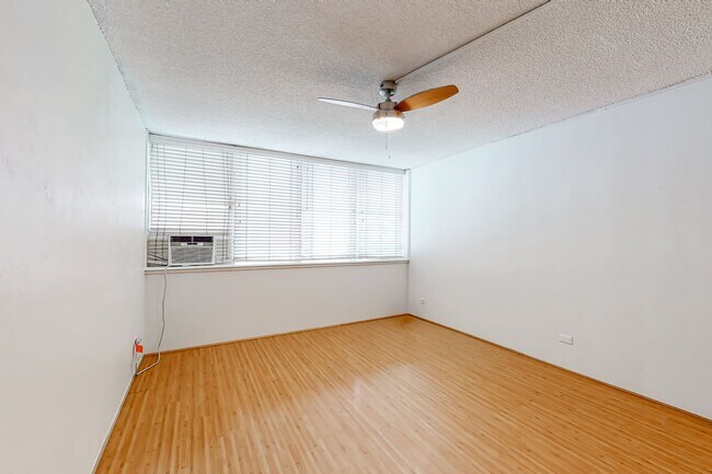 Foto del edificio - Available July 25! Convenient Location in ...