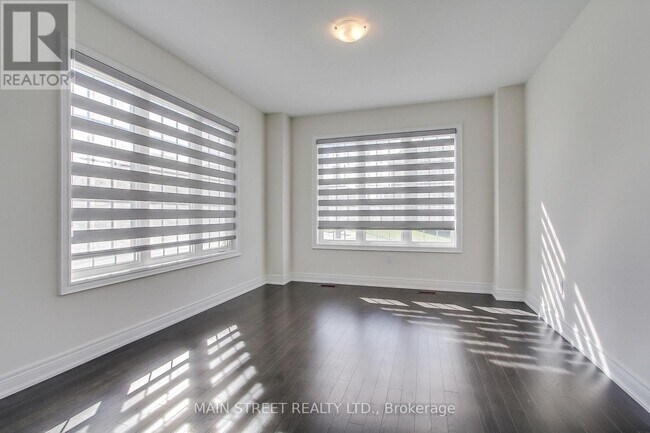 Photo du bâtiment - 2 Bill Guy Dr