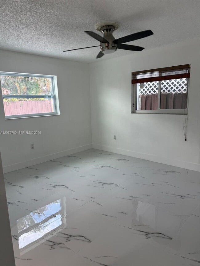 Building Photo - 2775 W 71st Pl