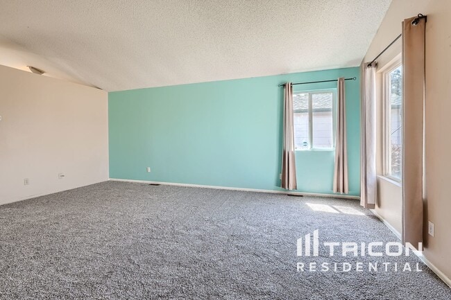 Foto del edificio - 4650 Dooley Way