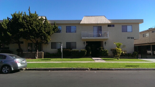 Foto del edificio - 3730 Watseka Ave
