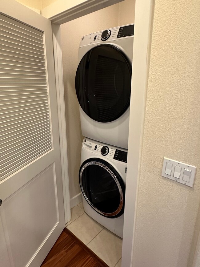 Photo - 1416 Dahlia Loop House