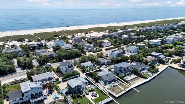 Foto del edificio - 414 Dune Rd