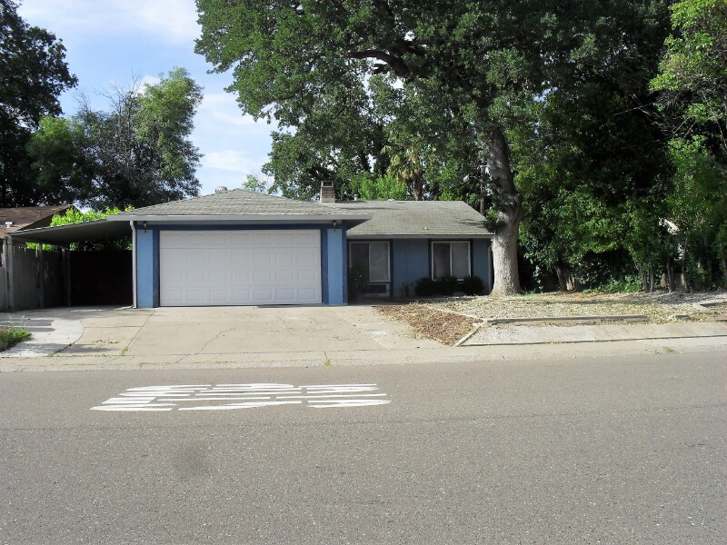 7435 Sandalwood Dr, Citrus Heights, CA 95621 House for Rent in Citrus
