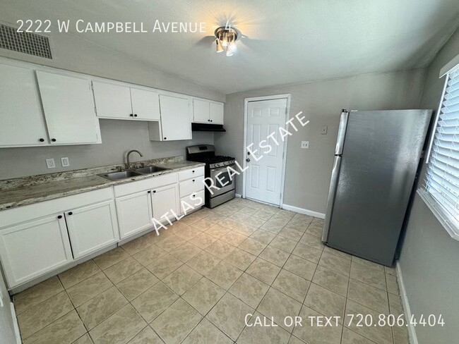 Building Photo - ***One Month Free***   2 Bedroom  1 Bath M...