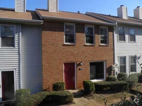 Building Photo - 218 Mill Creek Pl