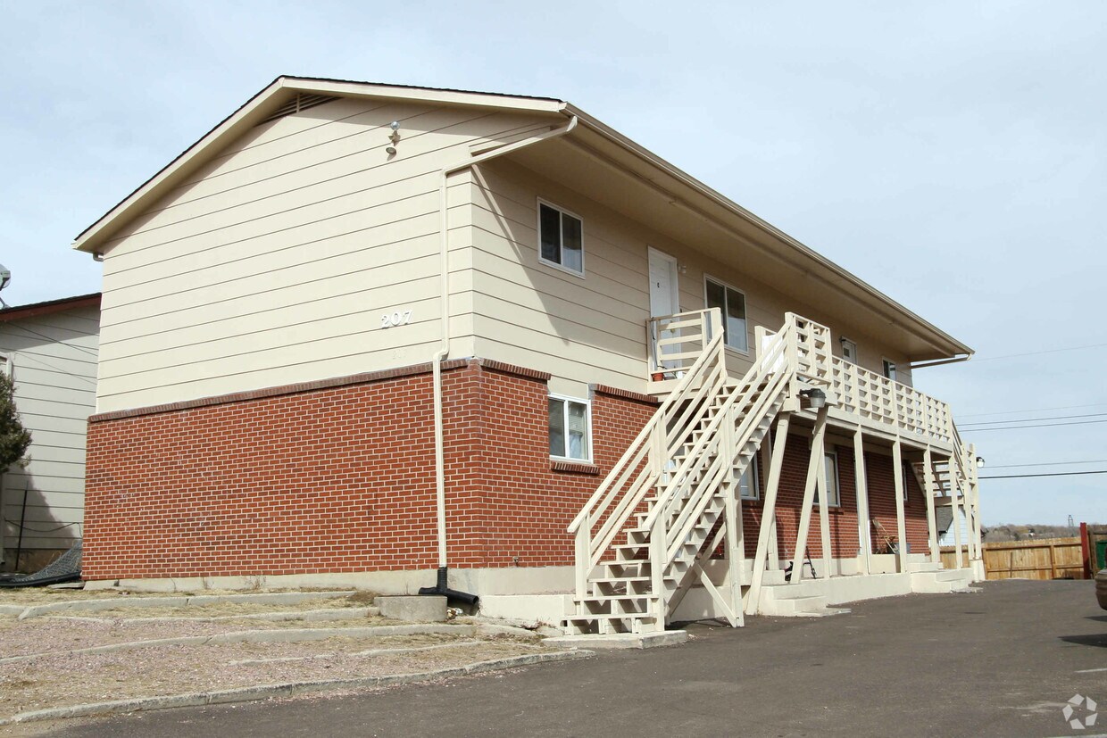 Foto del edificio - 207 University Dr