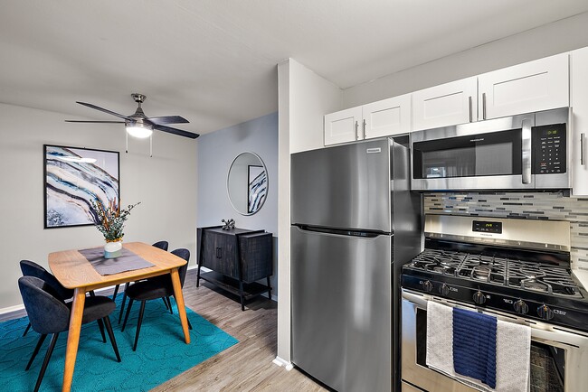 Photo - Arbor Haus Apartments - Ann Arbor, MI