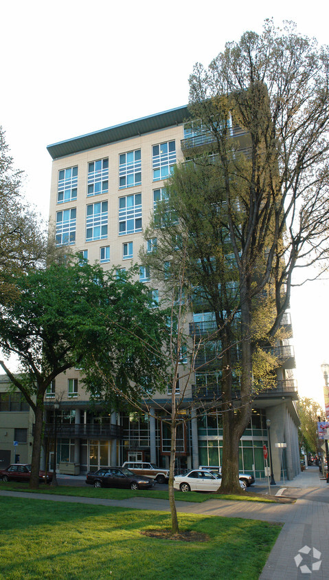Primary Photo - Richard L. Harris Building