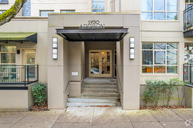 Entrada - The Addison