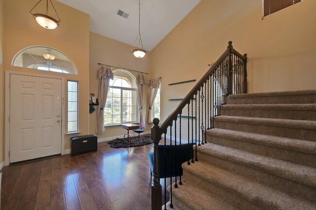 Foto del edificio - 2341 June Mountain Ct