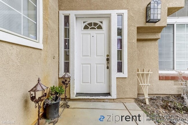 Foto del edificio - 4 br, 3 bath House - 1110 Palomar Ct, Trac...