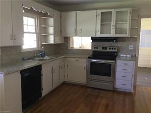 Foto del edificio - "Charming 3-Bed Home with Extra Large Yard in Kernersville!"