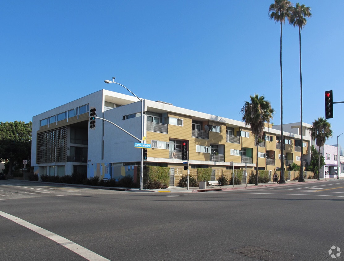 Primary Photo - 26th and Santa Monica Family Housing