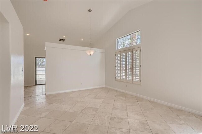 Foto del edificio - 1850 Swallow Hill Ave