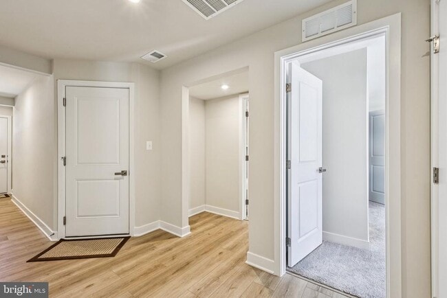 Foto del edificio - 9389 Edenderry Dr