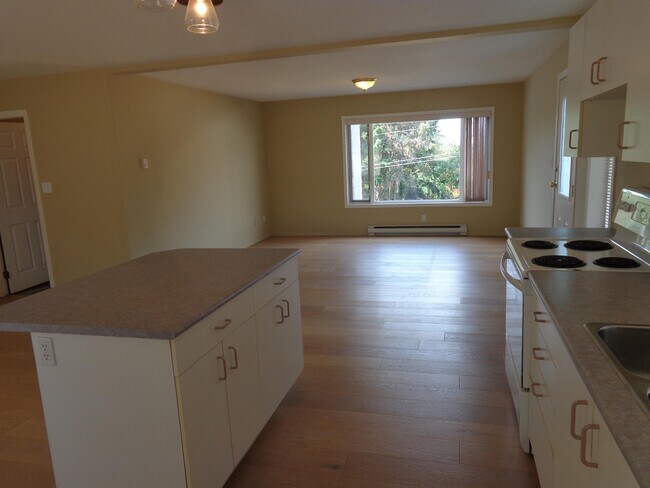 Building Photo - 5515 Rutherford Rd