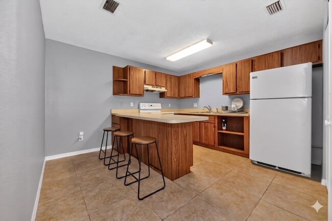 Building Photo - 3721 NE 41st St